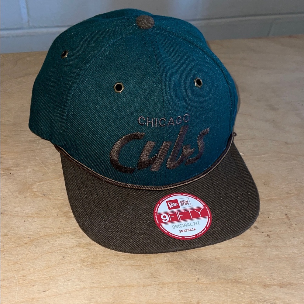 New Era 9FIFTY Original Fit Chicago Cubs Green and Brown Snapback Hat